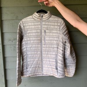 Silver/grey Patagonia slim puff jacket
